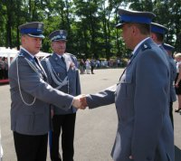 maskotką dolnośląskiej policji Komisarzem Lwem i maskotką policji saksońskiej Poldim.