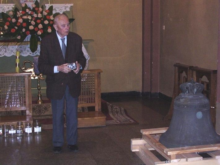 Została podpisana umowa międzyparafialna dotycząca powrotu do Brzeszcz dzwonu 25 17 73 C. W grudniu 2007 r.