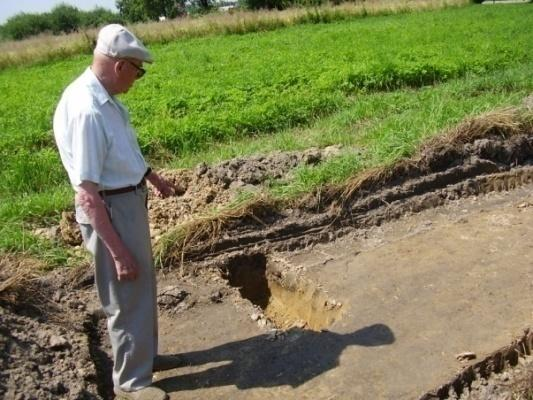 Profesor przy krzyżu