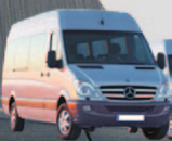 Na stacjach metra, pendeltågu, czy w autobusach sami przeciągamy kartę przez czytnik, natomiast w kolejkach lokalnych (np. tvärbanan) ważność naszej karty sprawdza obsługa pociągu.