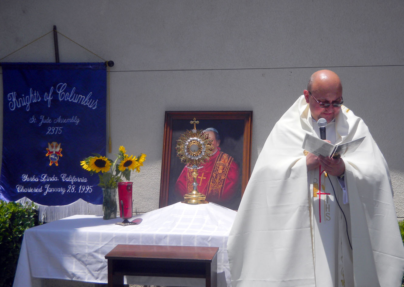 THE MOST HOLY BODY AND BLOOD OF CHRIST UR.