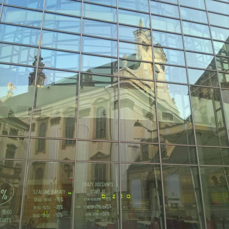 IV Koncert fortepianowy, w którego środkowej części, jeśli wierzyć romantykom, Orfeusz schodzi do piekieł wypatrując Eurydyki, okazał się niestety wykonawczą katastrofą.