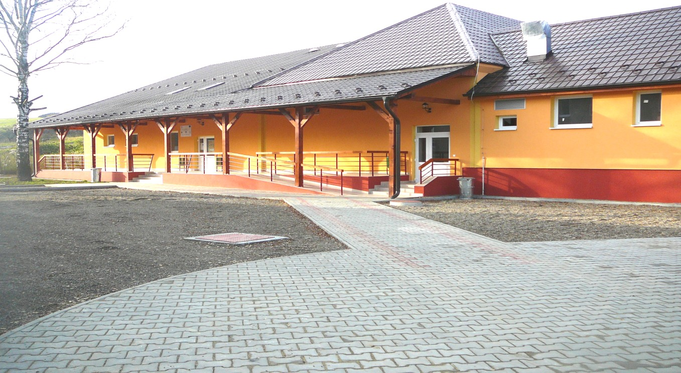 PREMENA STAVEBNÝCH OBJEKTOV NA POLYFCENTRÁ PREMENA STAVEBNÝCH OBJEKTOV NA