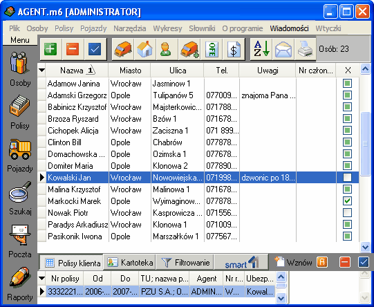 9 AGENT.m6 plik pomocy Rys. 1 Zrzut ekranu z widoku osoby Przełączanie między widokami dostępne jest z menu znajdującego się w lewej części okna programu.