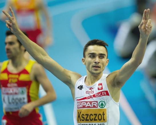 100 Rzut m, dyskiem/dt 4x100 m PIOTR Daria KORCZYŃSKA MAŁACHOWSKI Urodzony/born: 7.6.1983 Klub/club: Śląsk Wrocław Rek. życ./pb: 71.84 (2013) Najlepszy wynik w sezonie 2013/SB: 71.