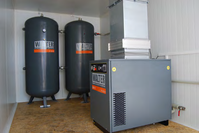 Dowolna konfiguracja wnętrza. Kontenerowe stacje sprężonego powietrza dla kogo? Od lat firma WALTER Kompressortechnik specjalizuje się w budowie kontenerowych stacji sprężonego powietrza.