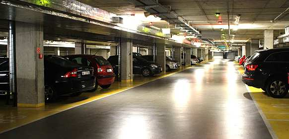 Parkingi zrealizowane parking Plac Na Groblach Parking podziemny Plac na Groblach: oddany do użytku z końcem