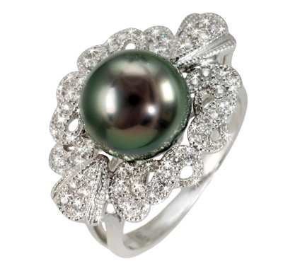 10-11 mm Diamenty: 46 szt, ~0,32 ct T06 NTCH17-100B-WG18 Perła
