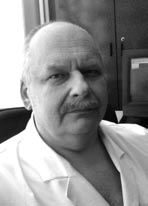 BADANIA KLINICZNE I DOŒWIADCZALNE W CHOROBACH SERCA, P UC I NACZYÑ Leczenie przewlekłej pozawałowej niewydolności mięśnia serca poprzez implantację własnych jednojądrowych komórek szpikowych w region