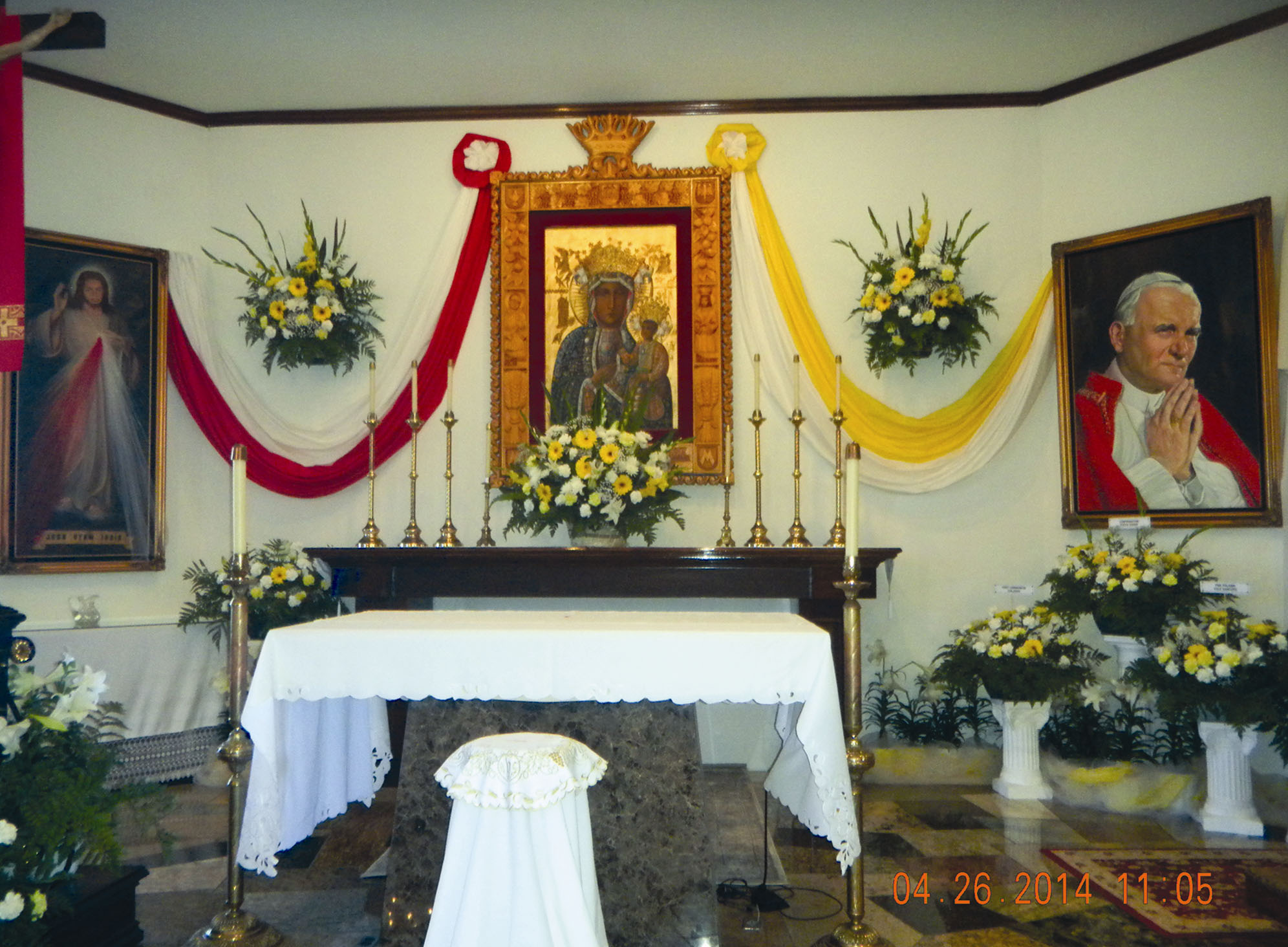 TRZECIA NIEDZIELA WIELKANOCNA Pope John Paul II Polish Center Ośrodek Polonijny Roman Catholic Church in the Diocese of Orange 3999 Rose Drive, Yorba