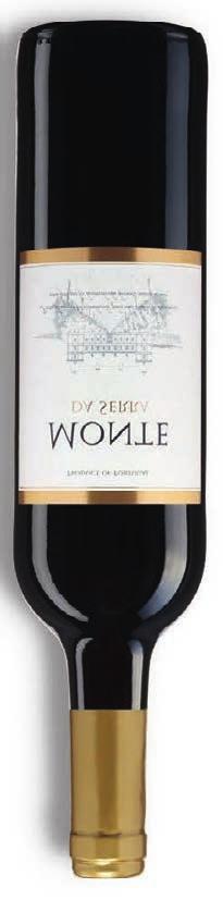 Miękkie taniny tworzą zrównoważoną i przyjemną strukturę, podkreślając aromatyczne bogactwo odmian, z których powstało wino.