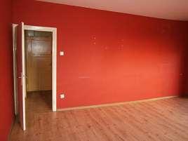 łazienki z wc 3,80 m², przedpokój 6,20 m².