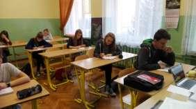 " English Dictation". Już po raz kolejny w naszej szkole odbyło się szkolne dyktando z języka angielskiego " English Dictation". Organizatorem była nauczycielka języka angielskiego p.