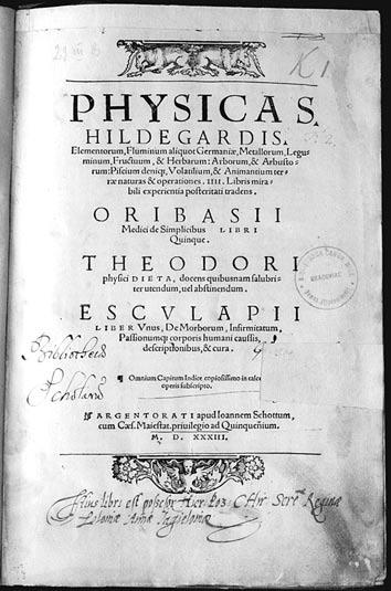 Nie tylko biblioteka krakowskich misjonarzy miała styczność z księgami królewskimi. Na bazylejskim druku ΓΕΩΠΟΝΙΚΑ [Geoponika] z 1539 roku (A. K.-G.