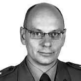 Wpływ na to mają utrudniona orientacja i obserwacja, mała liczba dróg, z których większość to drogi gruntowe, duża liczba ścieżek, a w lasach zagospodarowanych przesiek, a także liczne przesmyki i