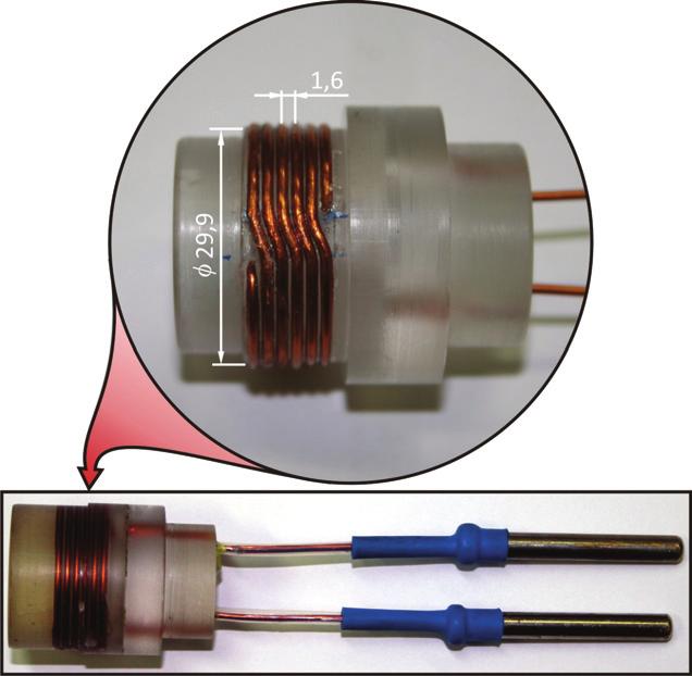 Akademii Technicznej aparaturę do elektromagnetycznego rozciągania pierścieni.
