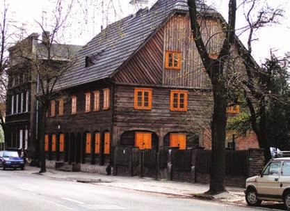 19. DOM TKACZA Przy ul. św. Jana 20 znajduje się drewniany budynek popularnie nazywany Domem tkacza.