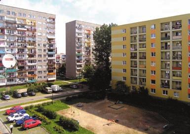 21. FAMUŁY W kwadracie ulic Zamkowej, Wyszyńskiego, Skłodowskiej i Wyspiańskiego znajduje się dziś spore osiedle z kompleksem bloków mieszkalnych i wieżowców.