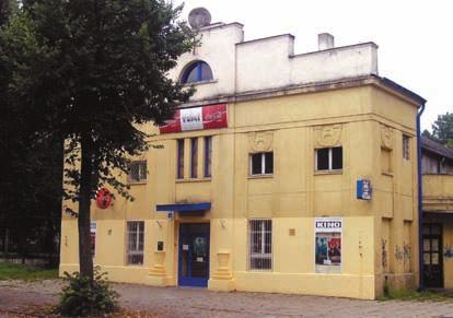 40. KINO TOMI Obecnie w naszym mieście czynne jest tylko jedno kino. Zlokalizowane jest przy ulicy Gdańskiej 4 w starym budynku, który już od 1926 r. wykorzystywany był na kinematograf.