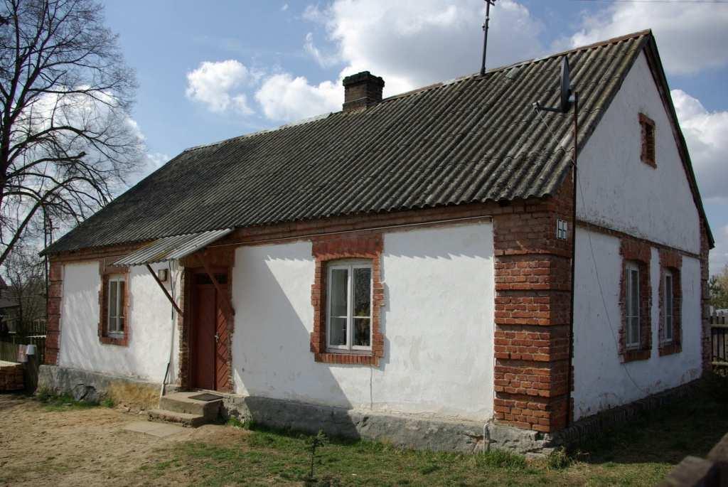 zawartymi w na stronie bazy o wyrobach zawierających azbest. Określony został dokładny adres występowania azbestu, tj.