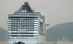 8 DUBAJ I EMIRATY- DUBAJ- MSC FANTASIA DNI MSC Cruises - MSC Fantasia Rok budowy: 2008 TRASA REJSU: Dubaj Abu Dhabi Maskat Khor Fakkan Sir Bani Yas Dubaj Dubaj TERMIN 28 styczeń 2017 11 luty 2017