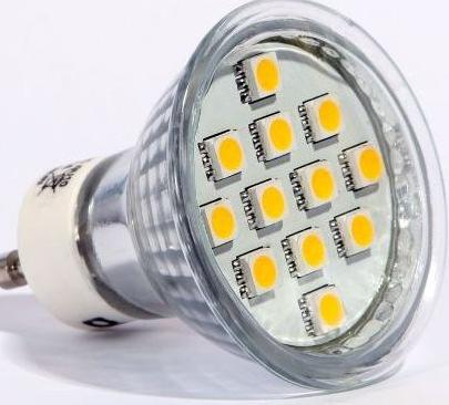 FILTR ALUMINIOWY Filtr przeciw tłuszczowy (Rys.2) należy czyścić w zależności od intensywności gotowania minimum raz w miesiącu.