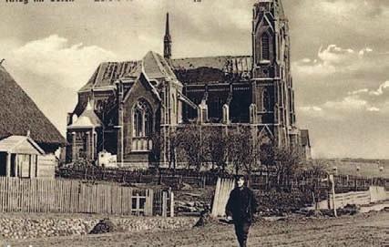 HISTORIA Początki Rajgrodu sięgają średniowiecza. W XII i XIII w. istniał tu gród Jaćwingów o nazwie Raj został on zniszczony w połowie XIII w.