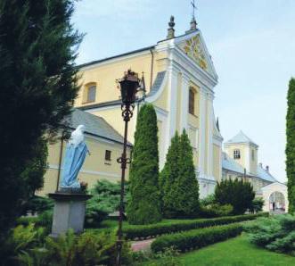 NAJWAŻNIEJ- SZE ZABYTKI Kompleks klasztorno-kościelny Ojców Pijarów - wybudowany w latach 1697-1711. Zaprojektował tę budowlę włoski architekt Józef Piola.
