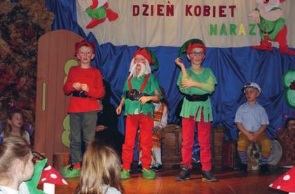artystycznych: dziecięcy zespół folklorystyczny