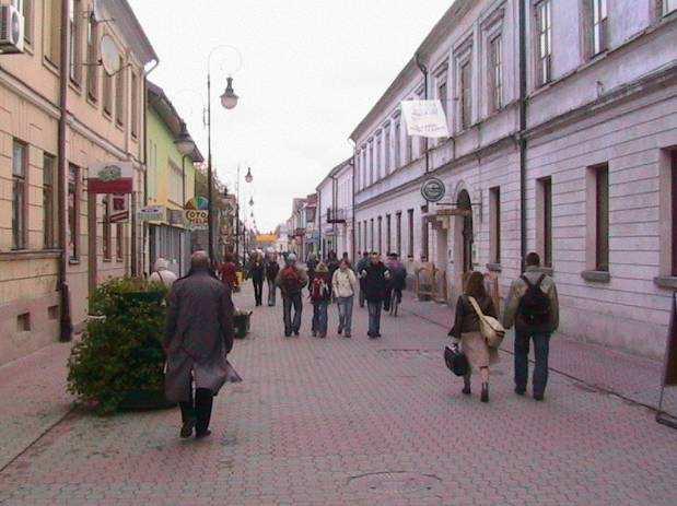 skrzyŝowanie ulic Noniewicza śeromskiego w stronę centrum Plaza, - skrzyŝowanie ulic Reja Szpitalna, - skrzyŝowanie ulic Reja Witosa, - skrzyŝowanie ulic Reja Lityńskiego, - skrzyŝowanie ulic Reja