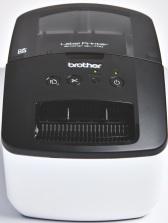 etykiety: 62 mm automatyczna gilotyna rozdzielczość druku: 300 dpi Interfejs USB 2.0 dołączona płyta z programem Ptouch Editor 5.
