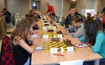 III EDYCJA MIELECKIEJ LIGI SZKOLNEJ - TURNIEJ NR 2 Mielec, 23 października 2016 W grupie do lat 7 (13 uczestników) uczestników): 1.