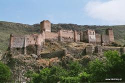 Klasztor jest usytuowany w półpustyni Geredża, w odległości 75 km od Tbilisi. Spacer do klasztoru Udabno, aby podziwiać unikatowe freski z VIII wieku oraz architekturę skalną.