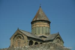 Zwiedzanie Matenadaranu, biblioteki antycznych manuskryptów. Dla chętnych zwiedzanie fabryki brandy "Ararat" i degustacja (13 USD / os.).