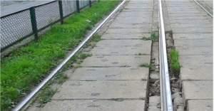 24. Niski poziom obsługi komunikacyjnej