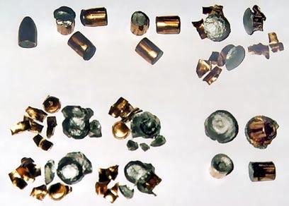 5,45 39 mm i 5,56 45 mm szczególnie często ulegają fragmentacji rysunek 2).