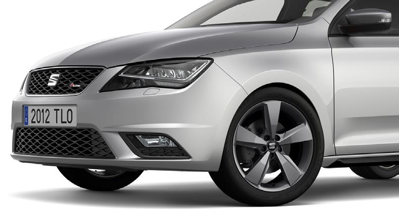 KOŁA I ZAWIESZENIE 17-calowe felgi aluminiowe DYNAMIC 21/2 s 17-calowe felgi aluminiowe DYNAMIC TITANIUM 21/3 w kolorze tytanowym s Pakiet Titanium: 17-calowe felgi aluminiowe DYNAMIC TITANIUM 21/3 i