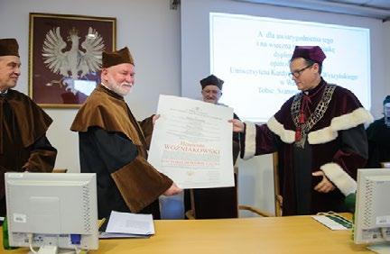zaszczytnego tytułu doctora honoris causa tej uczelni.