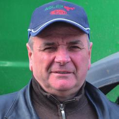 Andrzej Wszeborowski, Rolmak Makówka FERTILEADER AXIS Jest idealnie dostosowany do potrzeb kukurydzy. Dostarcza azot, fosfor, cynk i mangan niezbędny w generatywnych fazach rozwojowych roślin.