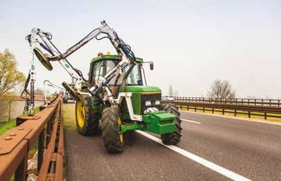 Konserwacja infrastruktury transportowej SEKTORY DZIAŁANIA Systemy i utrzymanie zieleni Systemy i utrzymanie zieleni przedstawiają fragment sektora bardzo ważny dla przedsiębiorstwa.