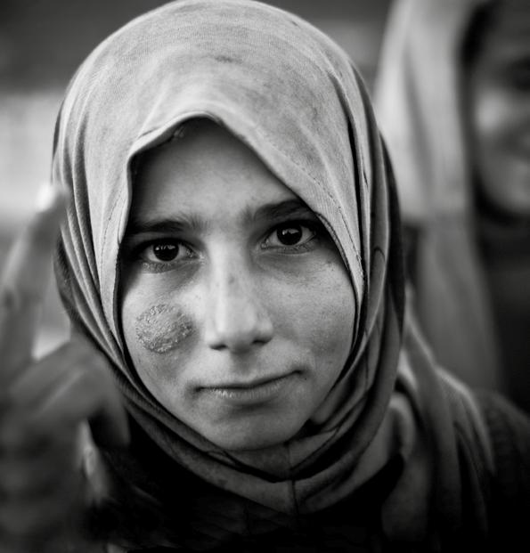 bezpieczeństwo bliski wschód stopnia, że w kwietniu 2013 roku świat stanął przed widmem katastrofy humanitarnej na Bliskim Wschodzie.