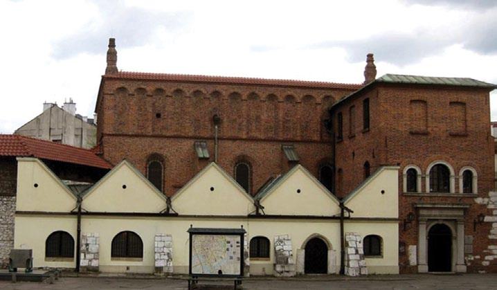 NASZA GMINA 5775/8 (2015) 11 JOM RISZON niedziela w Starej Synagodze Spośród siedmiu krakowskich synagog należących do Gminy Wyznaniowej Żydowskiej, najwcześniej powstała Synagoga Stara, zbudowana w