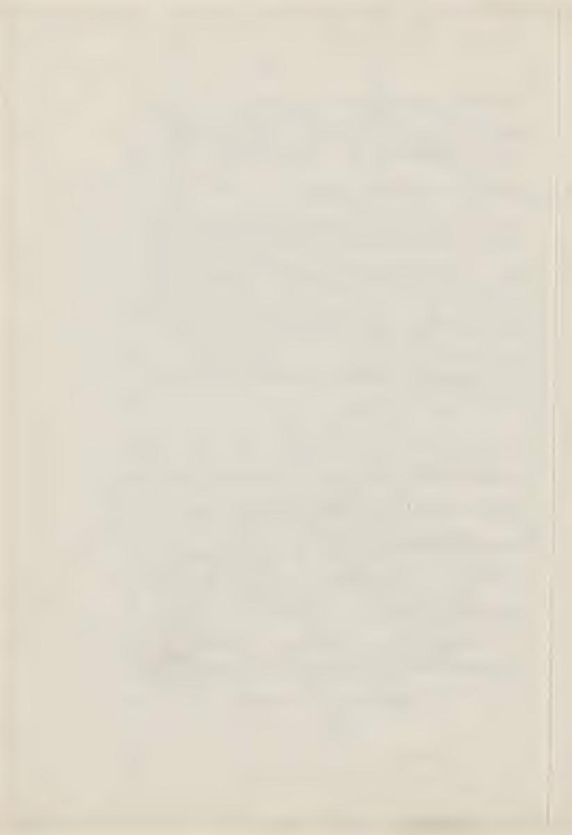 10 84. Solniczka miedziana bez pokrywy, repusowana z ornamentem cyzelowanym, w. XVIII. 85. Solnica miedziana z przykrywą repusowana, w. XVIII. 86. Dzban miedziany z pokrywą, repusowany, w. XVIII, wys.