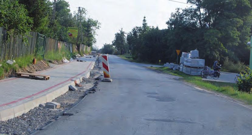 - AKTUALNOŚCI - inwestycje w obiektywie Budowa chodnika wzdłuż drogi powiatowej w miejscowości Grodzisko Nowe, na odcinku od torów kolejowych do krzyżówki na Chodaczów.