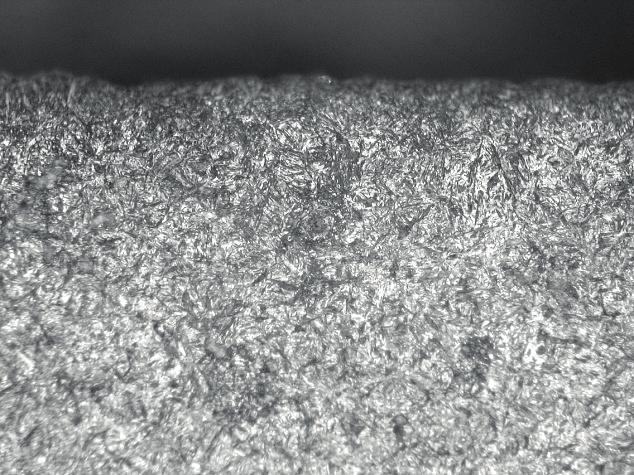 steel after conventional carburizing oxidized of surface layer Nawęglanie gazowe 500 Odwęglenie strefy przypowierzchniowej, struktura TWW: Martenzyt niskoodpuszczony, austenit szczątkowy