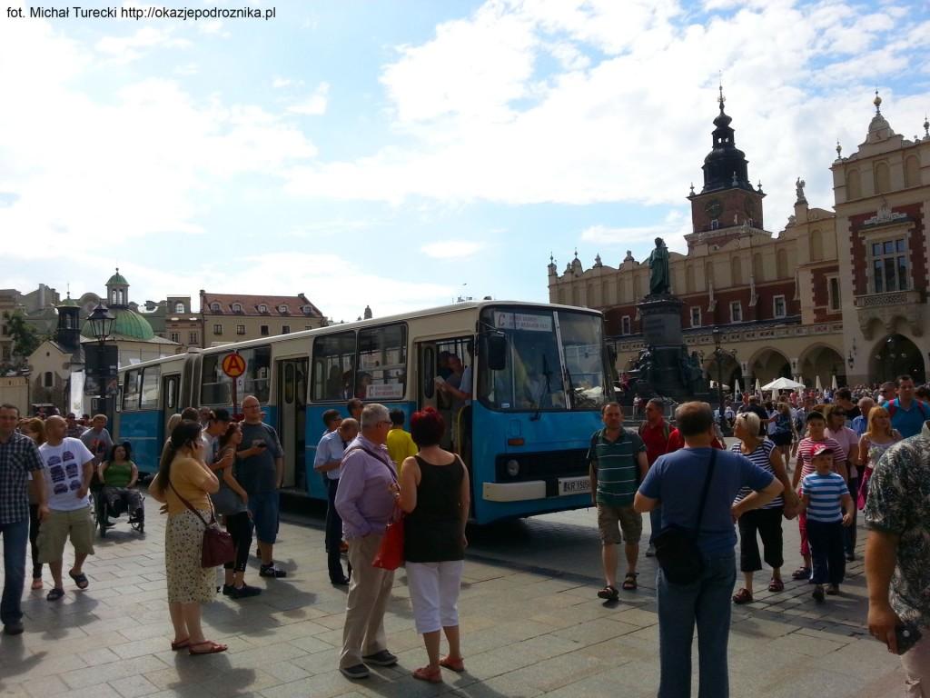 Polecam wszystkim wycieczkę zabytkowymi pojazdami krakowskiego MPK. Będzie ku temu jeszcze kilka okazji w tym roku.