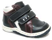 The company is continuously improving its technical base and is doing its utmost to improve the quality of manufactured shoes, which has resulted in THE QUALITY OF THE YEAR 2011 award.