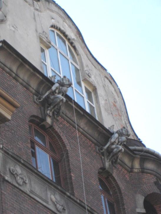 Lubomirskiego 29