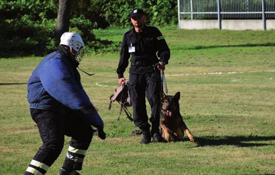 Podczas XV Finału Kynologicznych Mistrzostw Policji odbywającego się 25 sierpnia 2015 r. rywalizacja objęła przewodników psów do wyszukiwania zapachów materiałów wybuchowych i narkotyków.