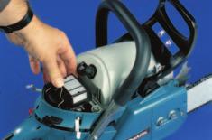 MAKITA DCS7901-60 ma przykładowo tylko 1,37 kg/kw. Pojemność skokowa Moc znamionowa Maks.